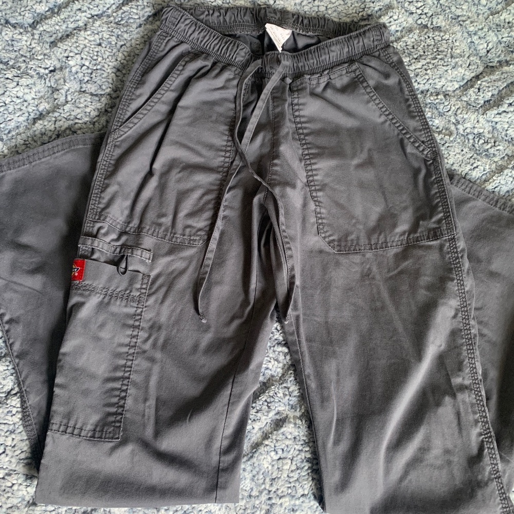 Dickies scrub set